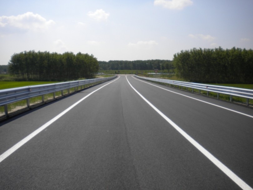 Salta un giunto di collegamento del viadotto: chiusa la circonvallazione di Morano